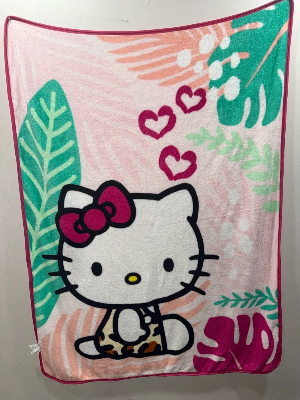Hello Kitty Kids Bath Towel in Pink with Green Tropical Leaves